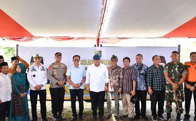 Wamen PUPR Fahri Hamzah Tinjau Kawasan Kayangan, Dorong Pembangunan Rusunawa yang Berkelanjutan