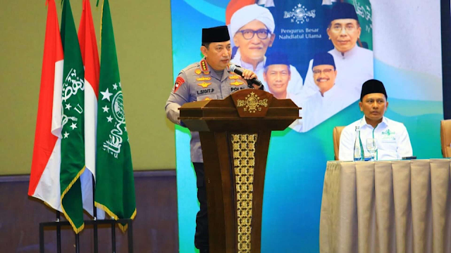 Polri Prioritaskan Rekrutmen Jalur Santri untuk Cetak Polisi Berintegritas Polri Prioritaskan Rekrutmen Jalur Santri untuk Cetak Polisi Berintegritas
