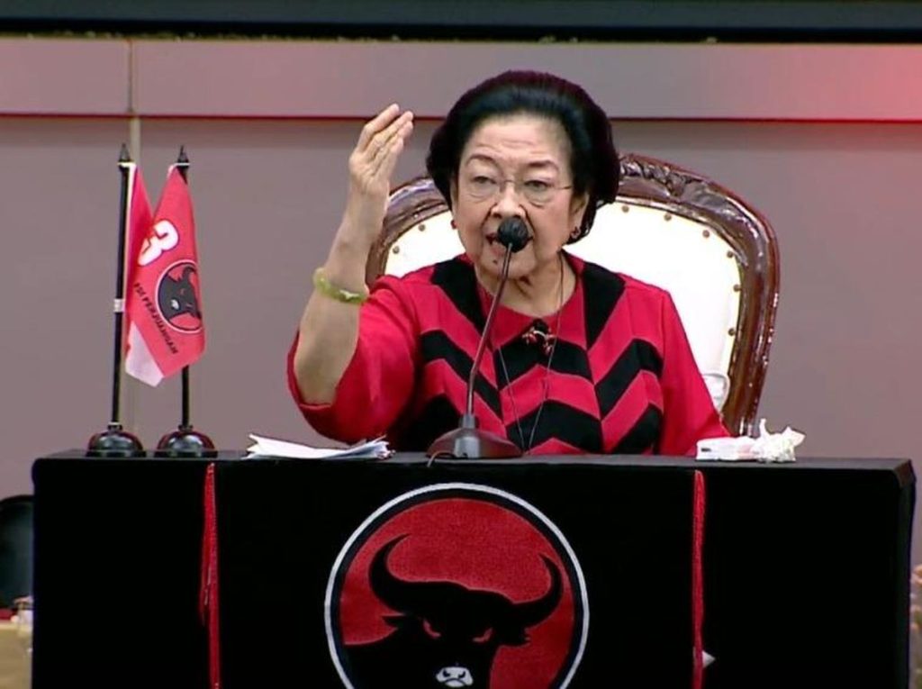 Megawati Instruksikan Kepala Daerah PDIP Tunda Keikutsertaan dalam Retreat Akmil Magelang Megawati Instruksikan Kepala Daerah PDIP Tunda Keikutsertaan dalam Retreat Akmil Magelang