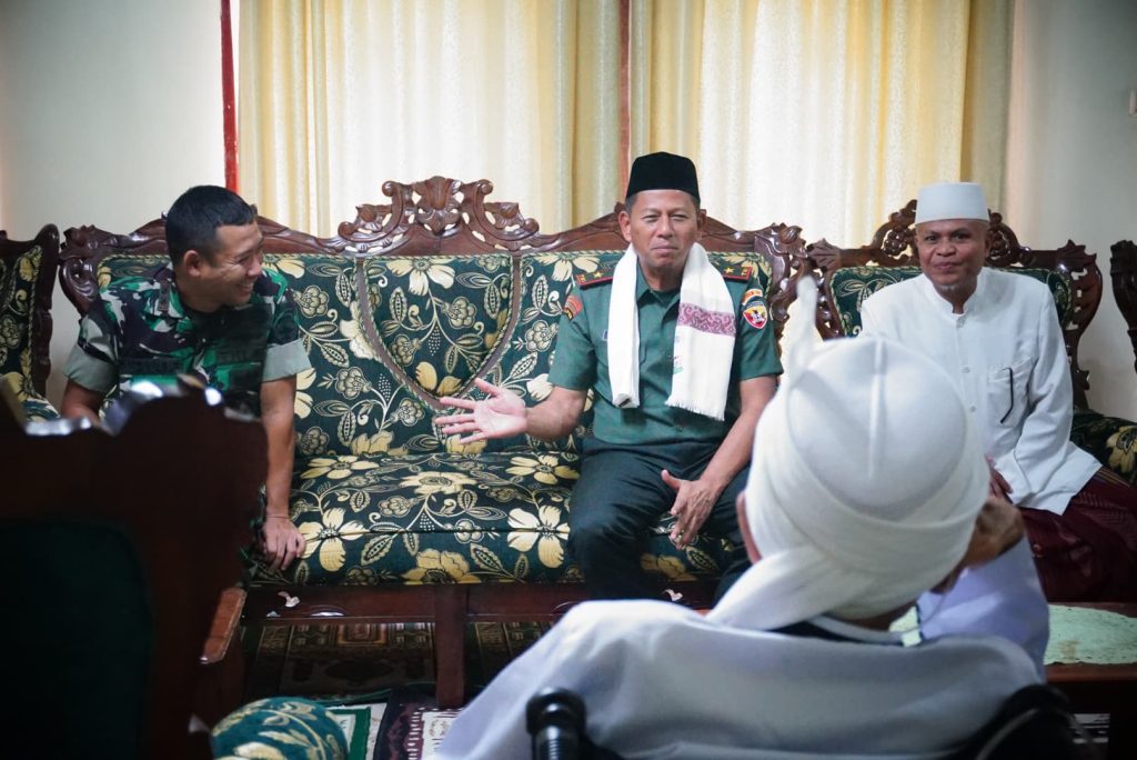 Hari Pertama di NTB, Danrem 162/WB Jalin Silaturahmi dengan Ulama
