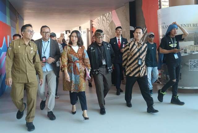 Wamen Pariwisata Tinjau Bandara Lombok, Tekankan Kesiapan Mudik dan Peluang Kerja Global