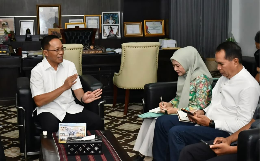 Pemkab Lombok Timur Matangkan Penyaluran Bantuan Sembako, Distribusi Ditargetkan Sebelum Lebaran Mitra Satu News - berita terbaru