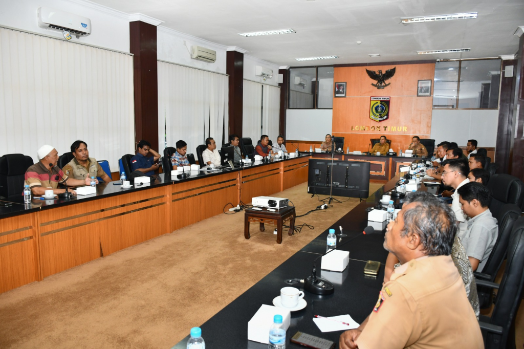 Transisi Energi dan Isu Bibit Ayam Dibahas Serius, Pemkab Lotim Kumpulkan Peternak dan Mitra Usaha Mitra Satu News - berita terbaru