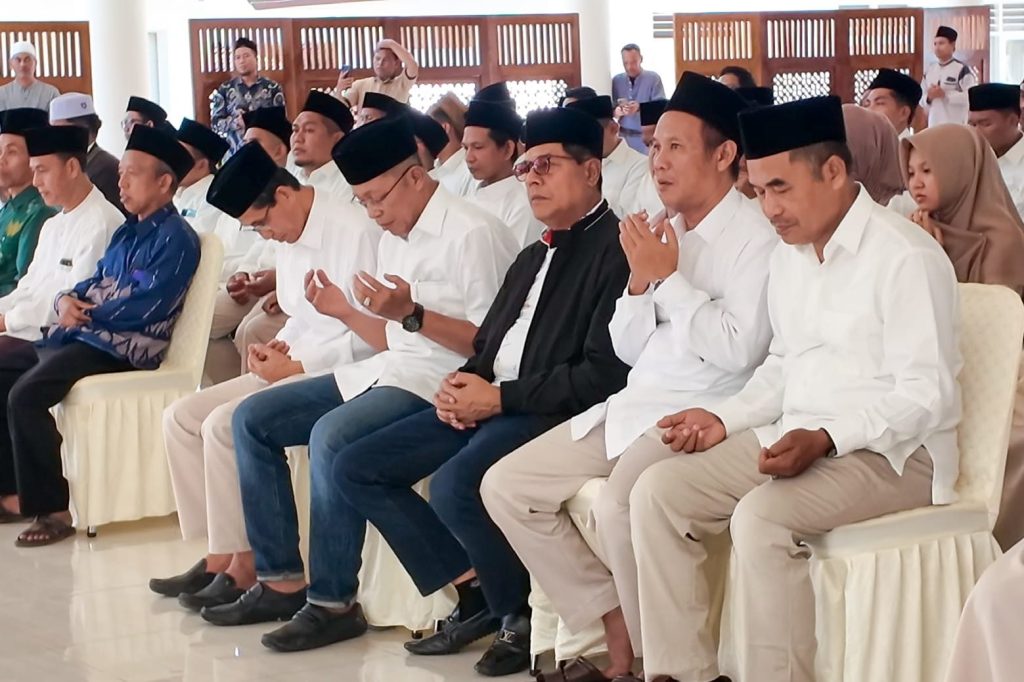 Kafilah MTQ Lombok Timur Dilepas, Bupati Optimistis Raih Prestasi Tiga Besar NTB