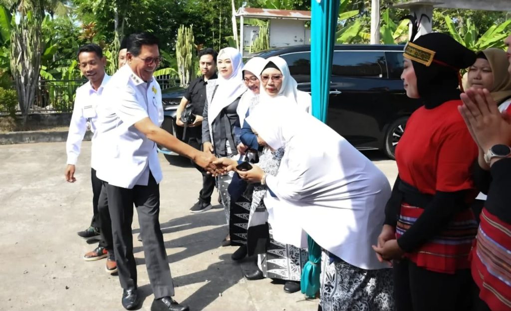 Ribuan Bidan di Lombok Timur Diperkuat, HUT IBI ke-75 Jadi Momentum Perangi Stunting dan Pernikahan Dini