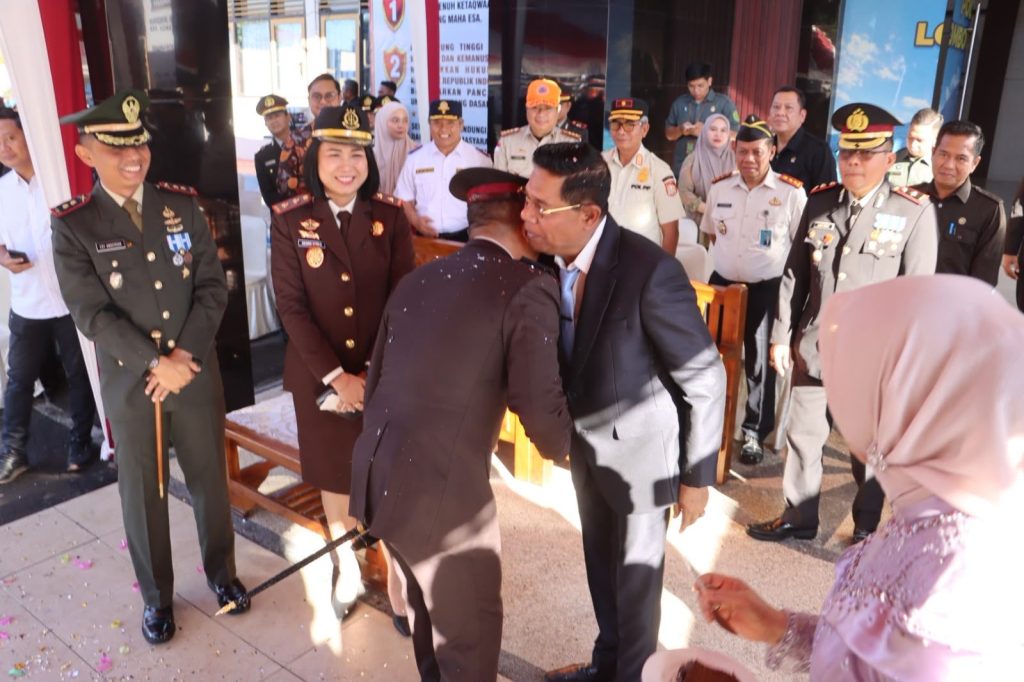 Hari Bhayangkara ke-80 di Lombok Timur, Bupati Apresiasi Dedikasi Polri dan Dukung Penguatan Pelayanan Publik