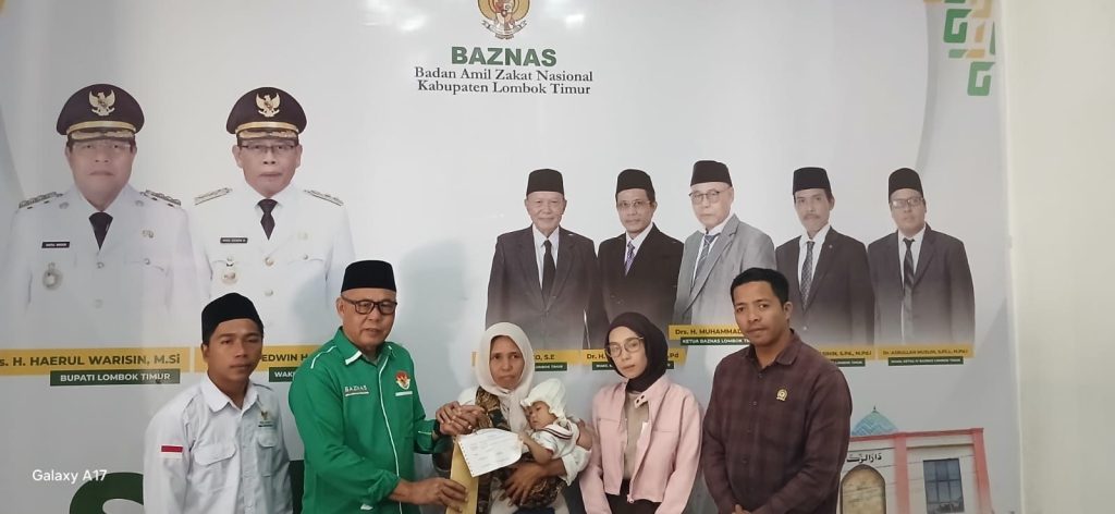 BAZNAS Lotim Salurkan Bantuan untuk PMI Korban Kecelakaan di Malaysia, Dukung Proses Pemulangan ke Daerah Asal