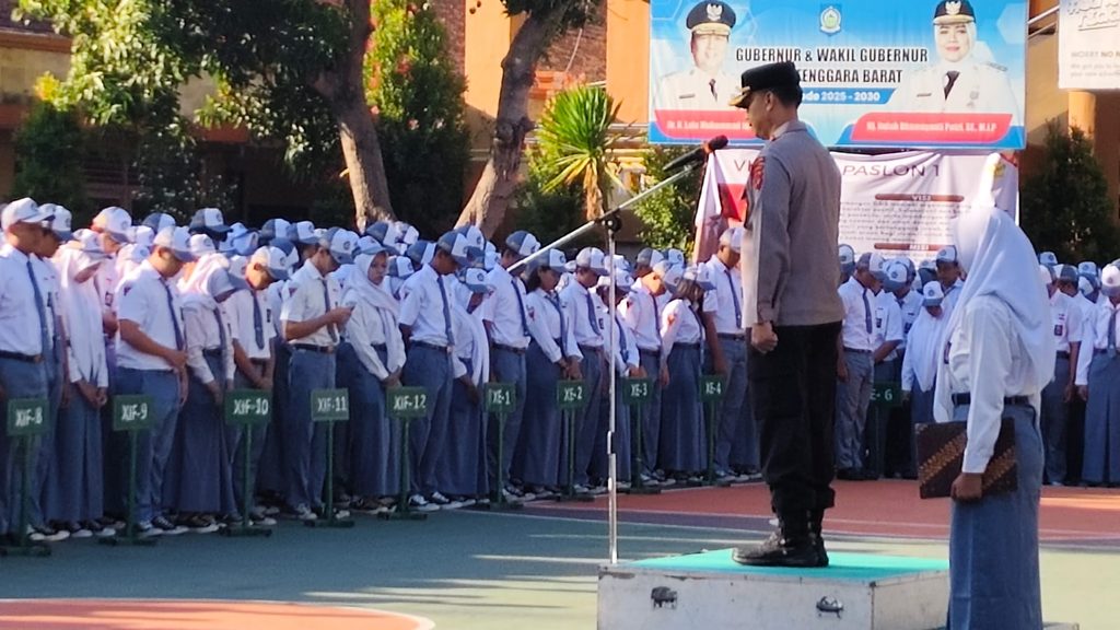Cegah Pelajar Terjerumus Judi Online, Polda NTB Perkuat Edukasi Digital di SMAN 1 Mataram Cegah Pelajar Terjerumus Judi Online, Polda NTB Perkuat Edukasi Digital di SMAN 1 Mataram